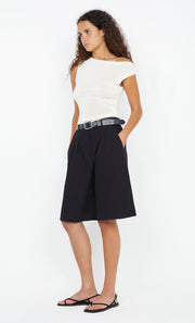 DESIREE BERMUDA SHORT - BLACK